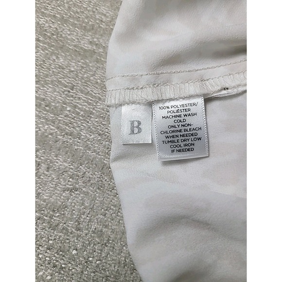 Ann Taylor Loft Giraffe Print Long Sleeve Flowy Dressy Blouse Women's XL - Picture 8 of 8